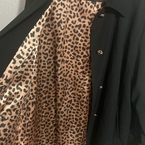 St John Black Trench Coat Size Large - Picture 10 of 10